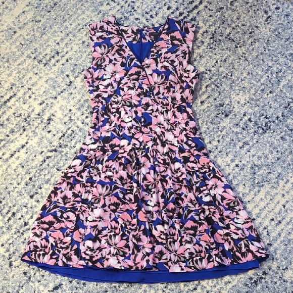J. Crew Dresses & Skirts - J Crew 2 silk dress floral pink blue midi length zip in back sleeveless pleated
